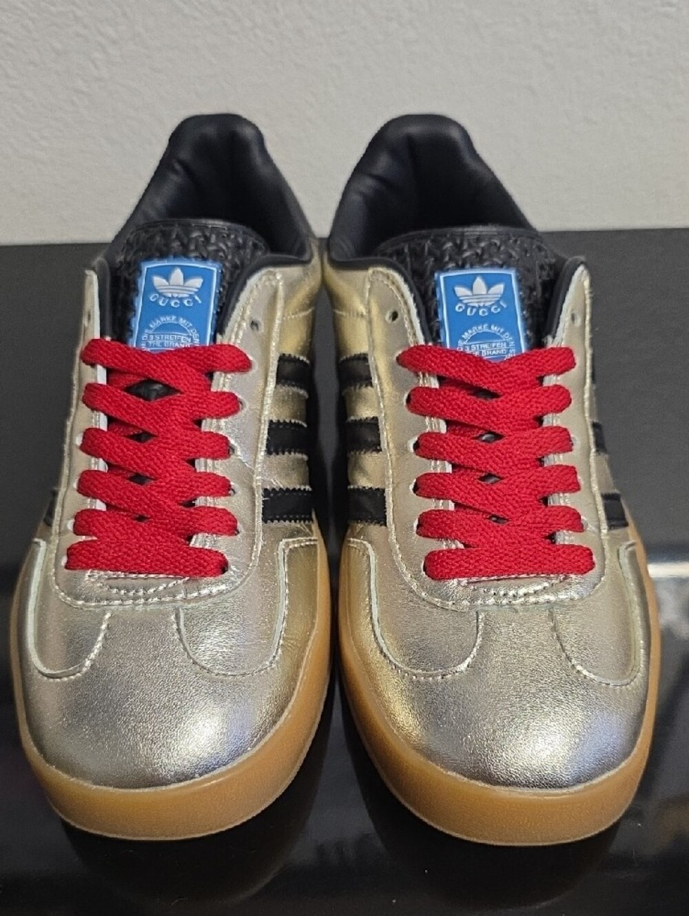 Gucci x Adidas Gazelle Metallic Gold Red Black Mens 7.5 Womens 8.5 - Picture 5 of 9